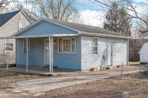 Photo of 2316 Forest Home Avenue, Dayton, OH 45404 (MLS # 950262)