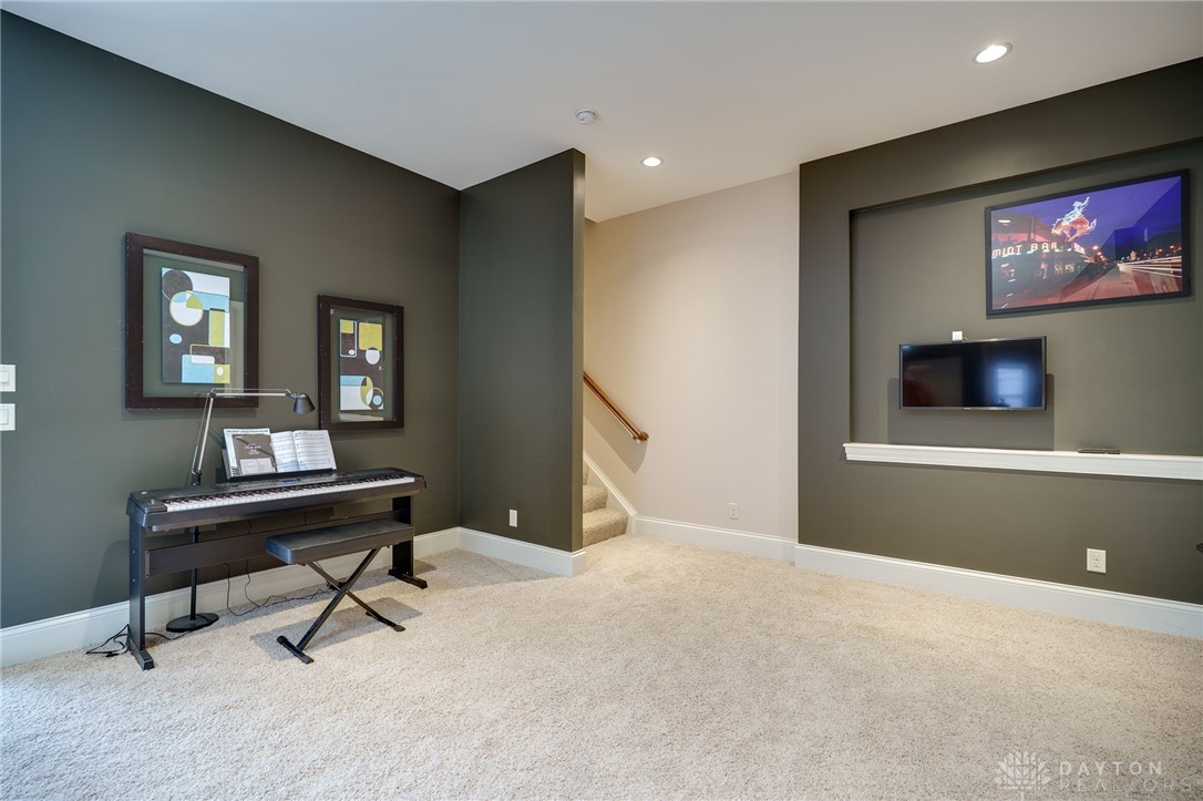 856 Willow Oak Court, Springboro, Ohio image 22