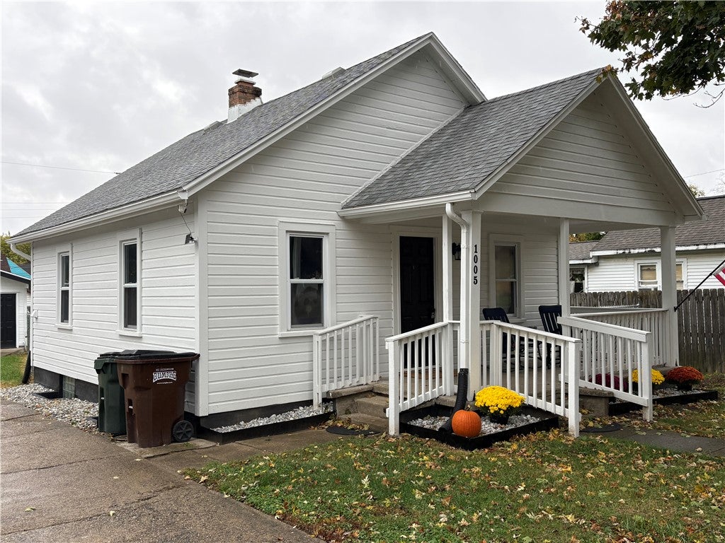1005 S Central Avenue