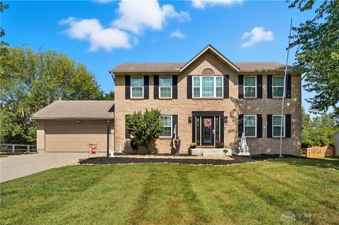 Photo of 6168 Juneberry Court, Liberty Twp, OH 45011 (MLS # 945024)