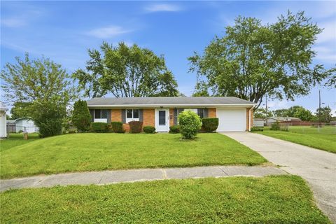 Homes For Sale - 59 Lee Court<br/> Greene County, Fairborn, OH 45324