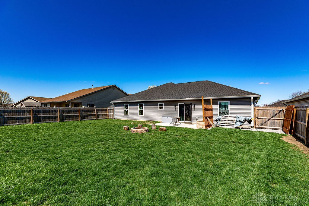 1313 Arrowhead Drive, Piqua, Ohio image 8