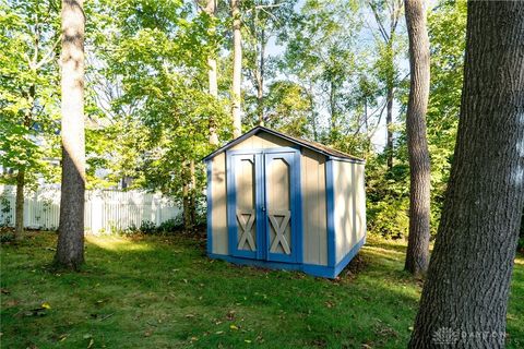Tiny photo for 2930 Coldwater Court, Dayton, OH 45431 (MLS # 945358)