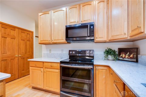 Tiny photo for 2930 Coldwater Court, Dayton, OH 45431 (MLS # 945358)