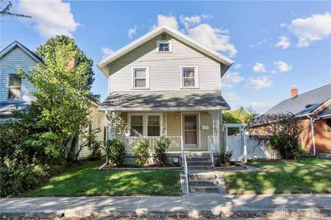 Photo of 1235 Holly Avenue, Dayton, OH 45410 (MLS # 946072)
