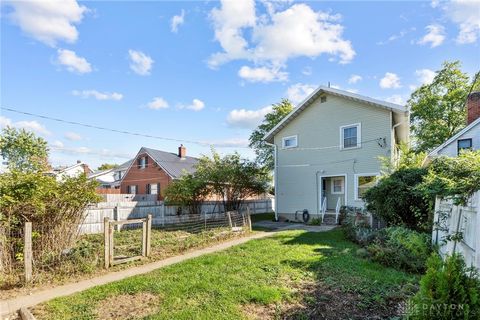 Tiny photo for 1235 Holly Avenue, Dayton, OH 45410 (MLS # 946072)