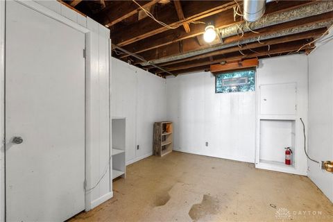 Tiny photo for 1235 Holly Avenue, Dayton, OH 45410 (MLS # 946072)