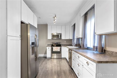 Tiny photo for 1235 Holly Avenue, Dayton, OH 45410 (MLS # 946072)