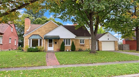 Homes For Sale - 1032 Hampshire Road<br/> Dayton, OH 45419
