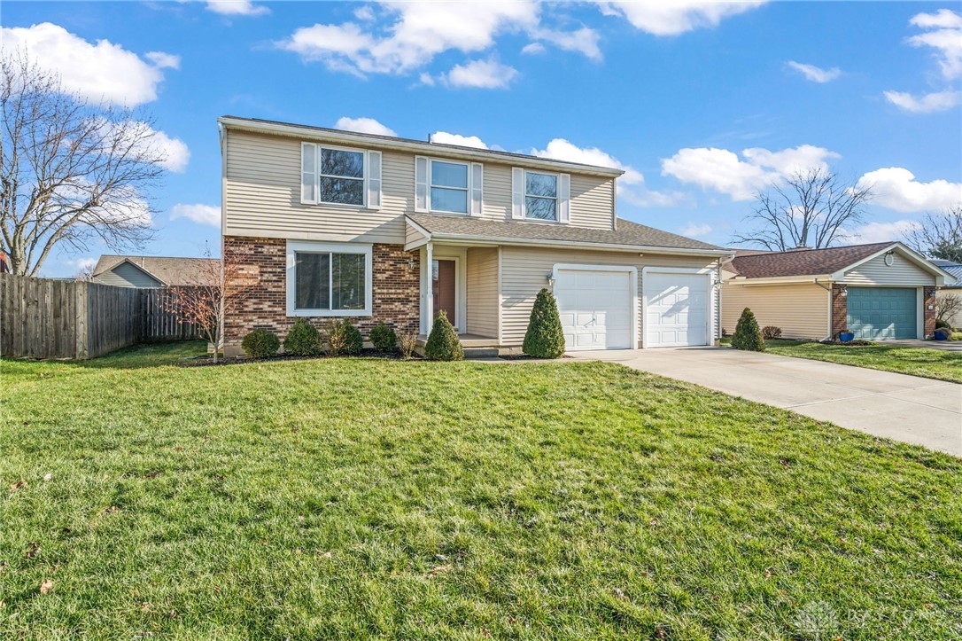 9556 Springwater Lane, Miamisburg, Ohio image 1