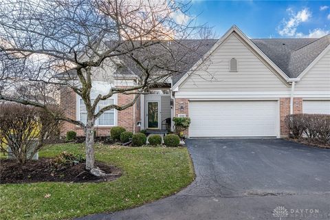 Photo of 1330 Yankee Vineyards, Dayton, OH 45458 (MLS # 952617)