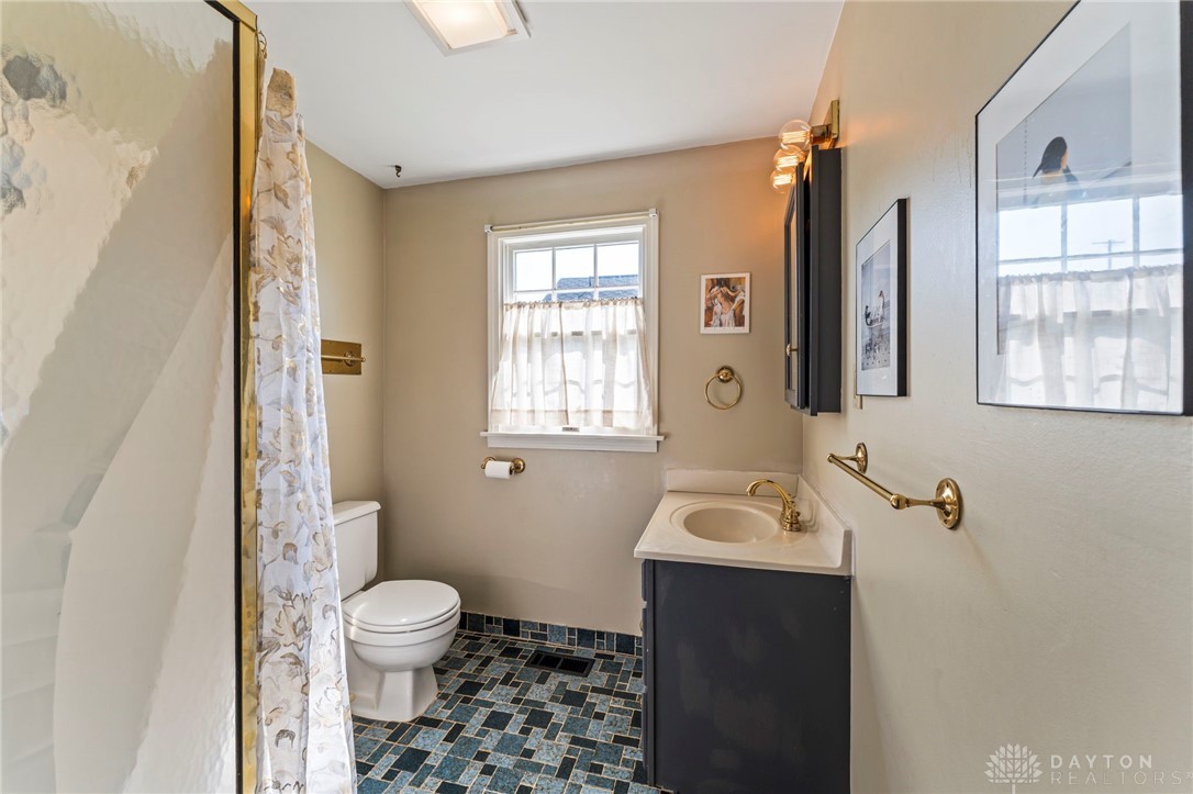 13 E Dow Street, Tipp City, Ohio image 16