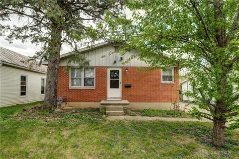 Photo of 219 Hart Avenue, Greenville, OH 45331 (MLS # 956583)