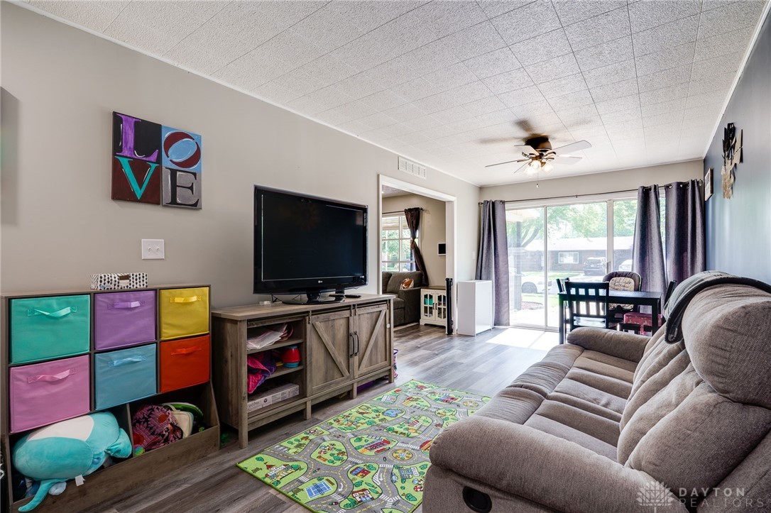 1032 Moccasin Trail, Xenia, Ohio image 18