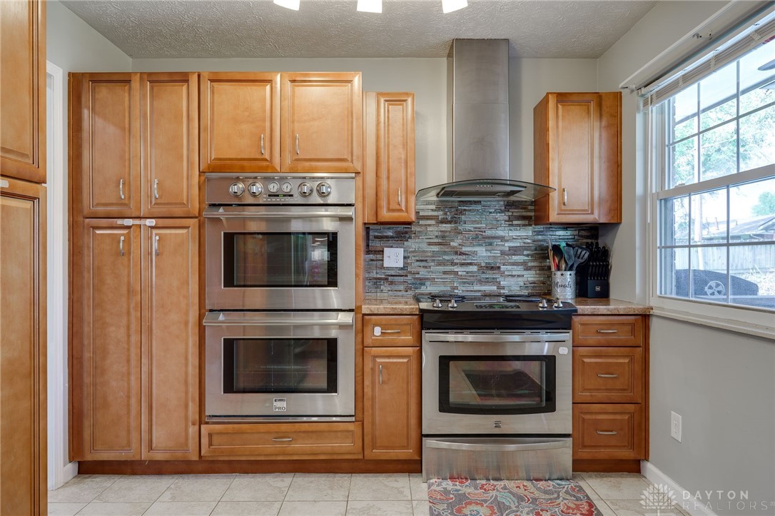 1032 Moccasin Trail, Xenia, Ohio image 14