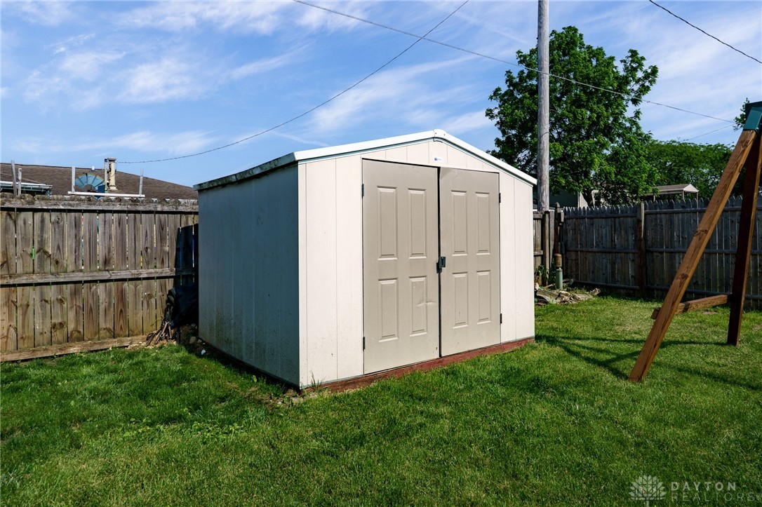 1032 Moccasin Trail, Xenia, Ohio image 36