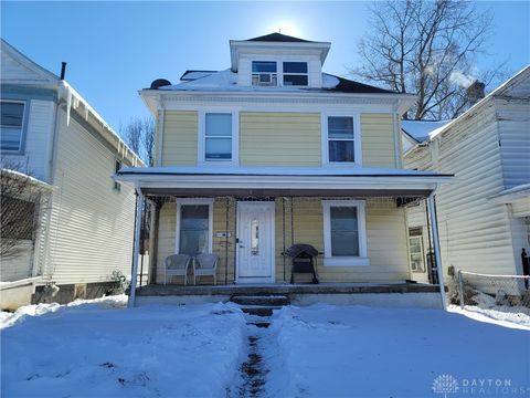 Photo of 1420 Wyoming Street, Dayton, OH 45410 (MLS # 954646)