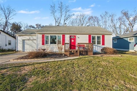 Photo of 146 Montgomery Avenue, Franklin, OH 45005 (MLS # 953040)