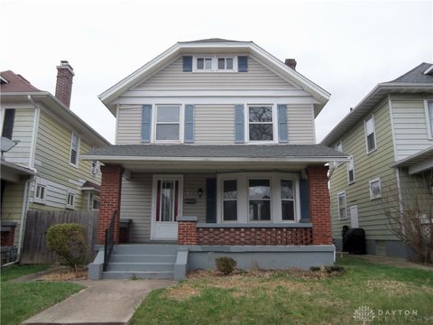 Photo of 736 Hodapp Avenue, Dayton, OH 45410 (MLS # 948553)