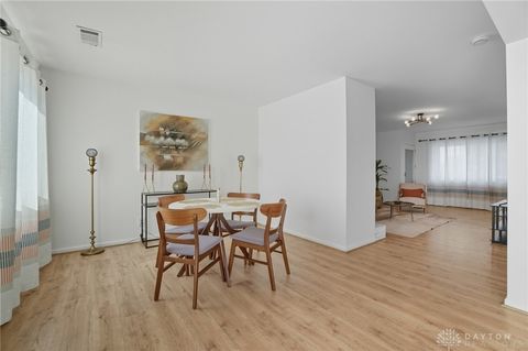 Tiny photo for 3324 Ultimate Way, Miami Twp, OH 45449 (MLS # 945219)