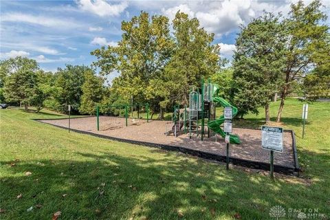 Tiny photo for 3324 Ultimate Way, Miami Twp, OH 45449 (MLS # 945219)