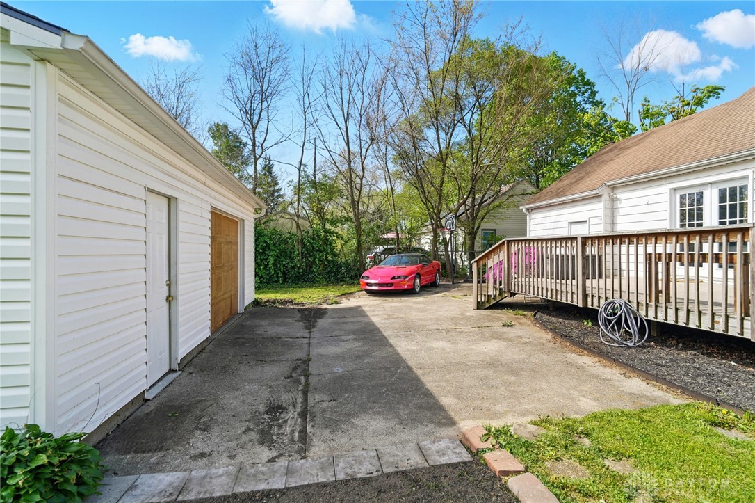 1702 Beaverbrook Drive, Beavercreek, Ohio image 31