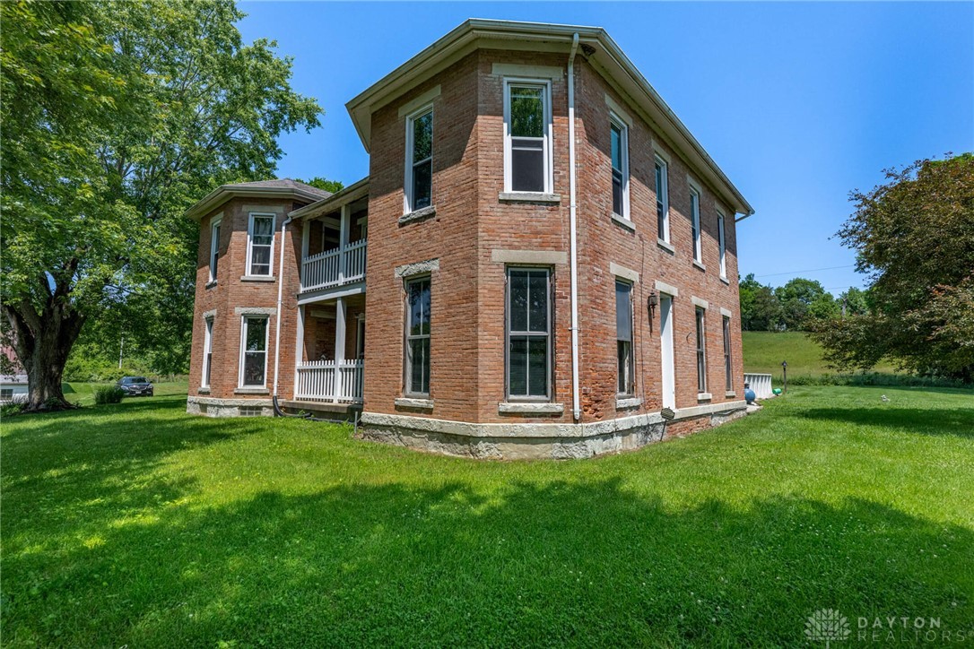 14541 Lower Gratis Road, Farmersville, Ohio image 1