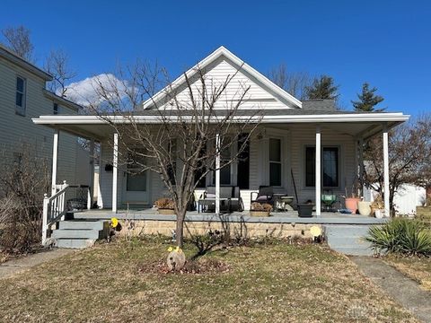 Photo of 619 E Canal Street, Troy, OH 45373 (MLS # 952953)