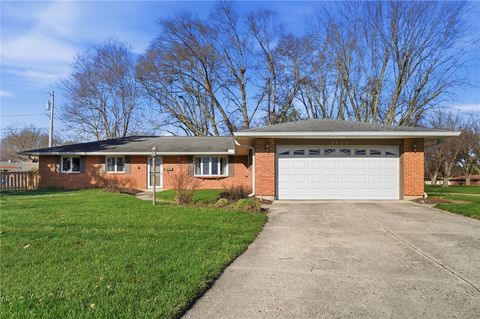 Photo of 2826 Shetterly Lane, Centerville, OH 45440 (MLS # 954022)