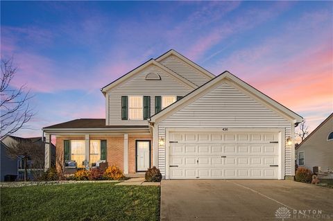 Photo of 426 Lake Front Drive, Lebanon, OH 45036 (MLS # 951127)