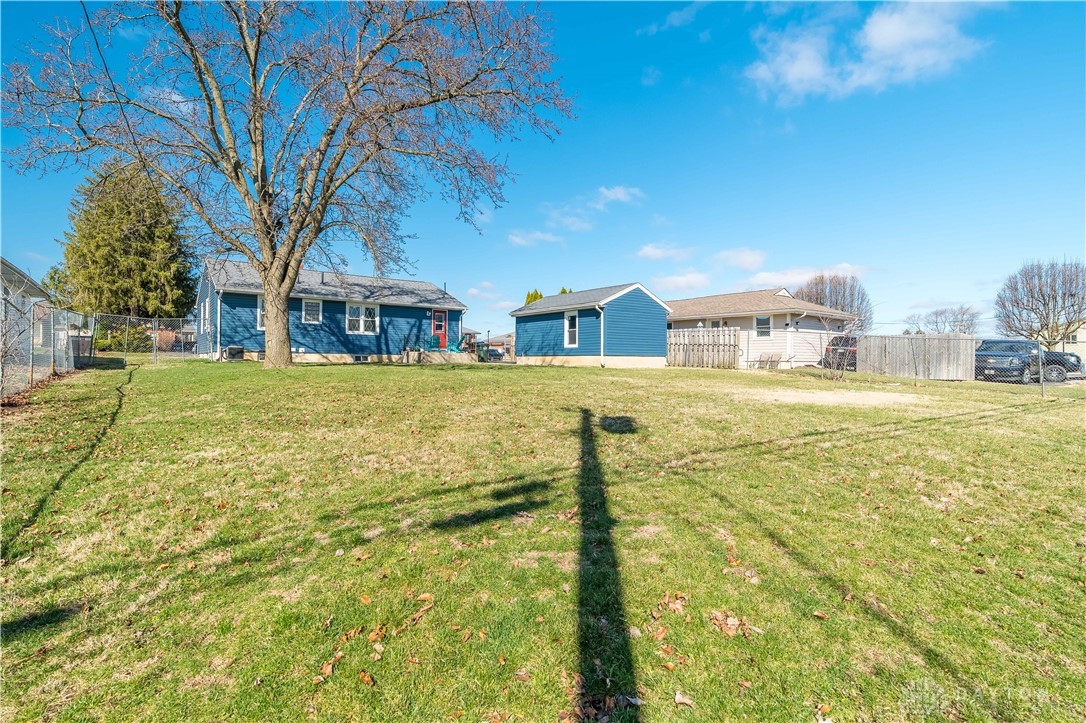 614 Wolf Avenue, Englewood, Ohio image 24