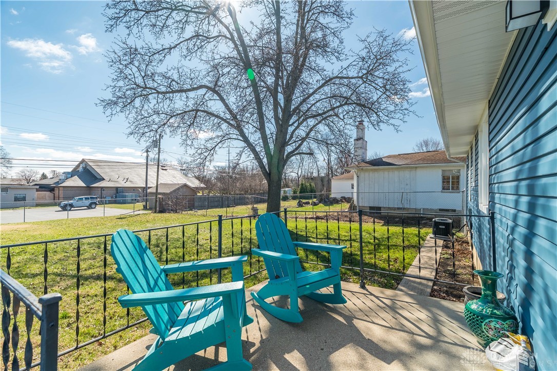 614 Wolf Avenue, Englewood, Ohio image 25