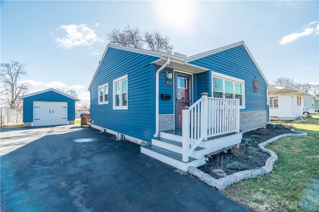 614 Wolf Avenue, Englewood, Ohio image 2