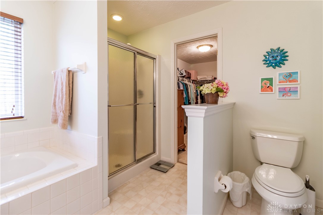 7225 Wethersfield Drive, Maineville, Ohio image 17