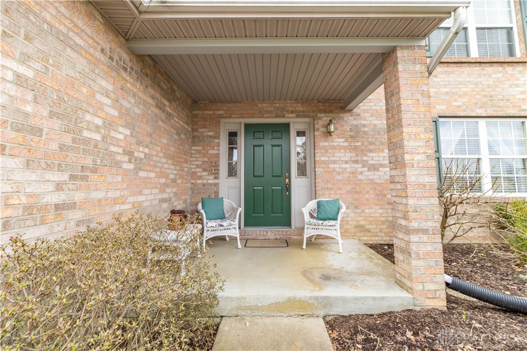 7225 Wethersfield Drive, Maineville, Ohio image 2