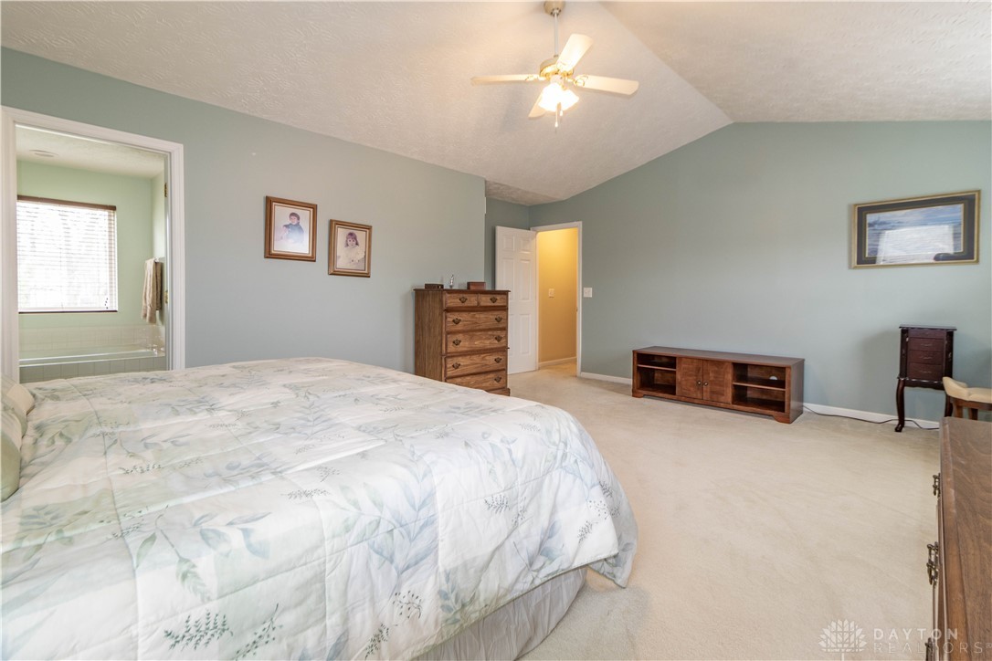 7225 Wethersfield Drive, Maineville, Ohio image 15