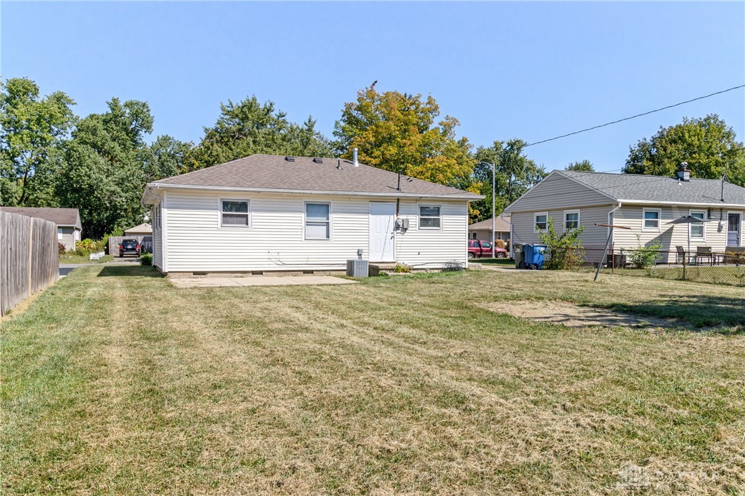 Dayton, Ohio 45432, United States, 3 Bedrooms Bedrooms, ,1 BathroomBathrooms,Residential,Active,195859