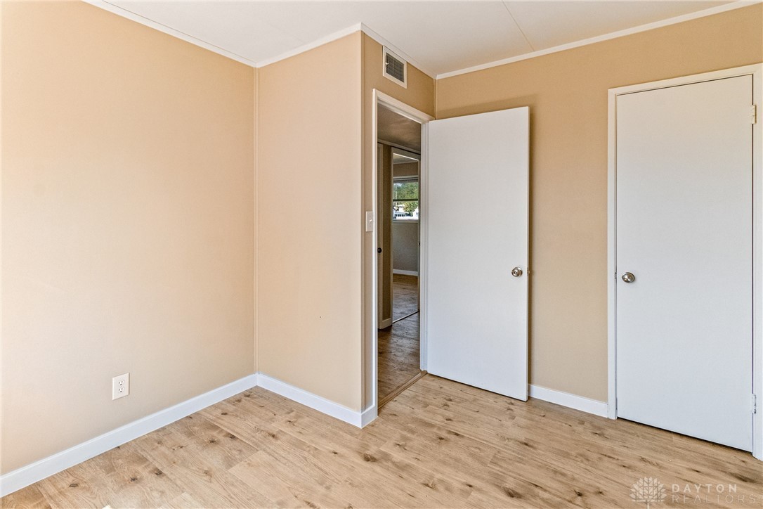 Dayton, Ohio 45432, United States, 3 Bedrooms Bedrooms, ,1 BathroomBathrooms,Residential,Active,195859