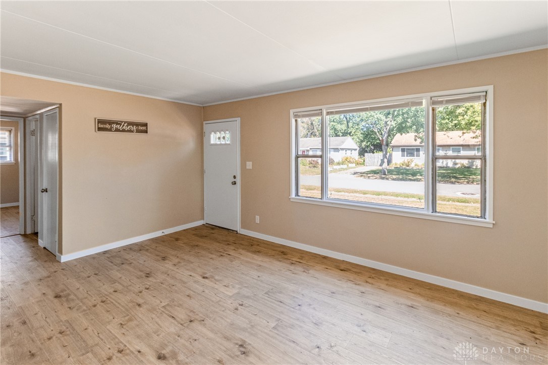 Dayton, Ohio 45432, United States, 3 Bedrooms Bedrooms, ,1 BathroomBathrooms,Residential,Active,195859