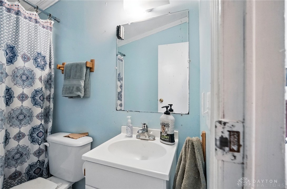 5104 Line Road, New Vienna, Ohio image 13