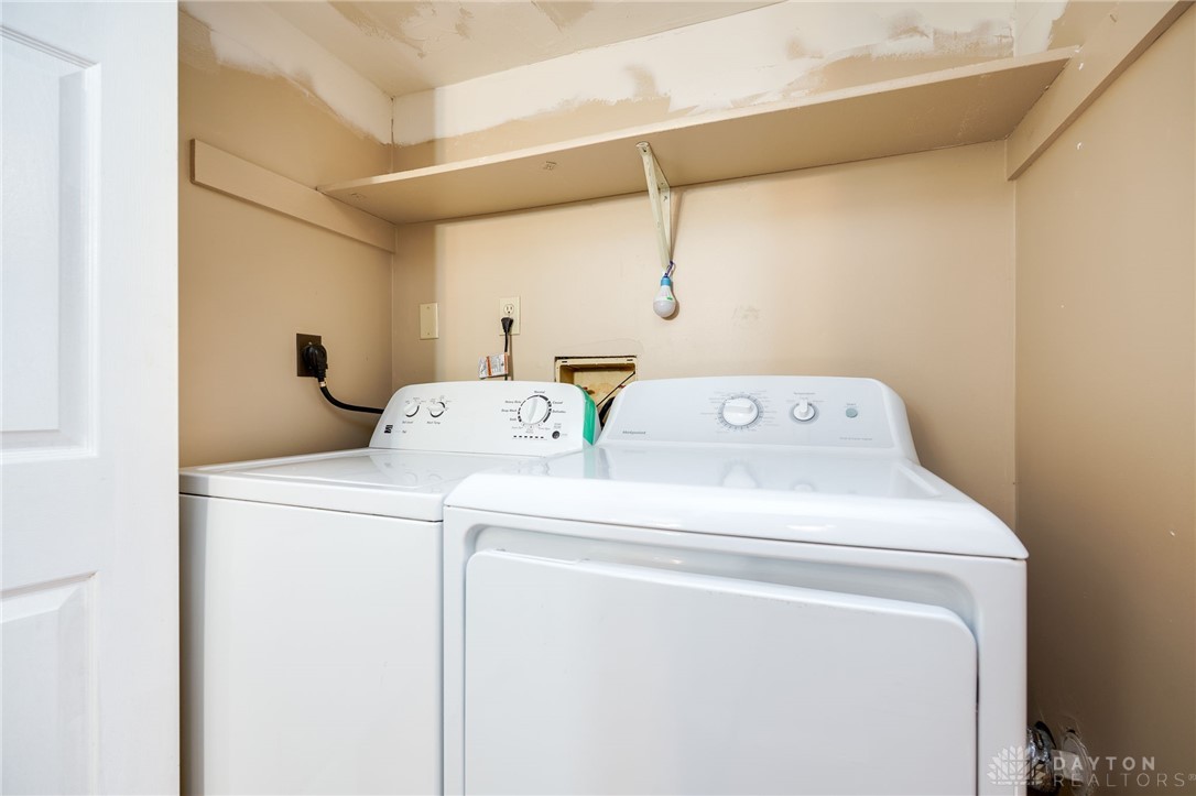 Fairborn, Ohio 45324, United States, 2 Bedrooms Bedrooms, ,2 BathroomsBathrooms,Residential,Active,236908