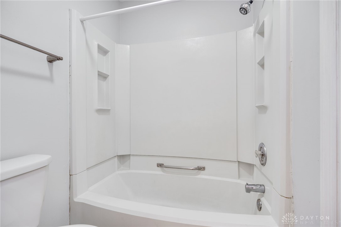 Fairborn, Ohio 45324, United States, 2 Bedrooms Bedrooms, ,2 BathroomsBathrooms,Residential,Active,236908