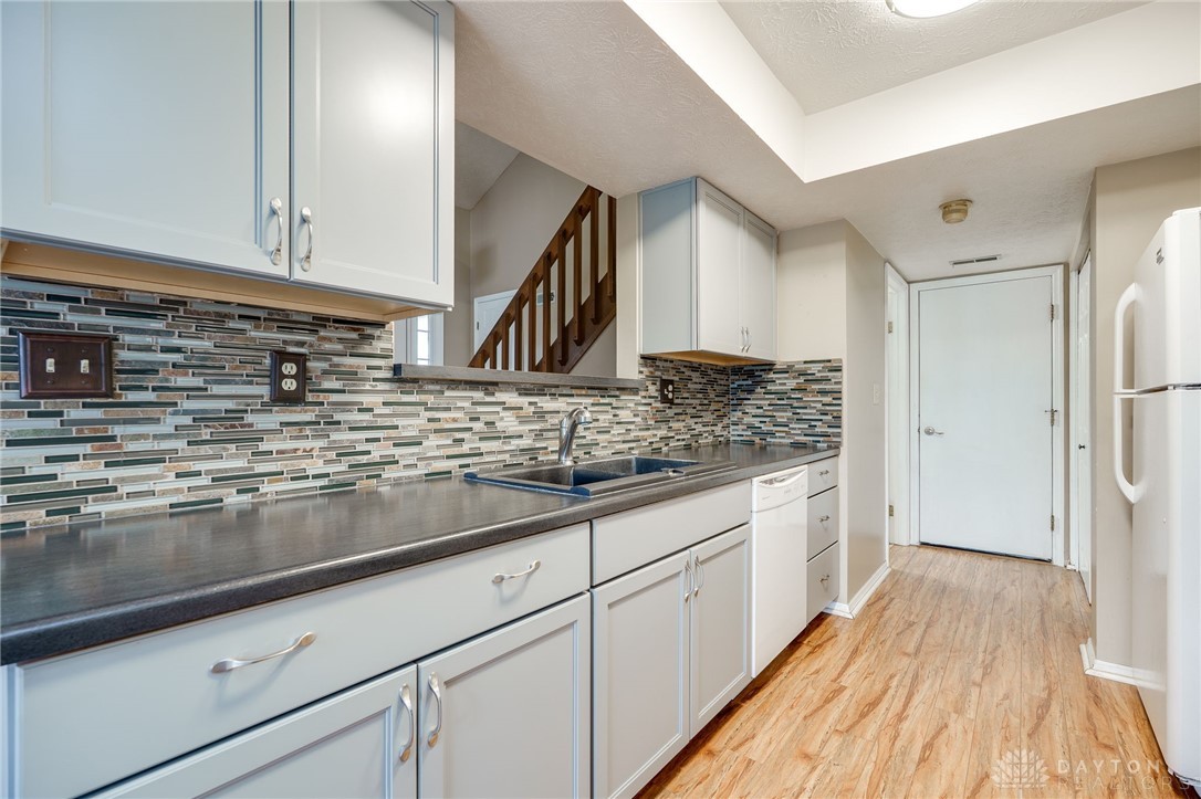 Fairborn, Ohio 45324, United States, 2 Bedrooms Bedrooms, ,2 BathroomsBathrooms,Residential,Active,236908