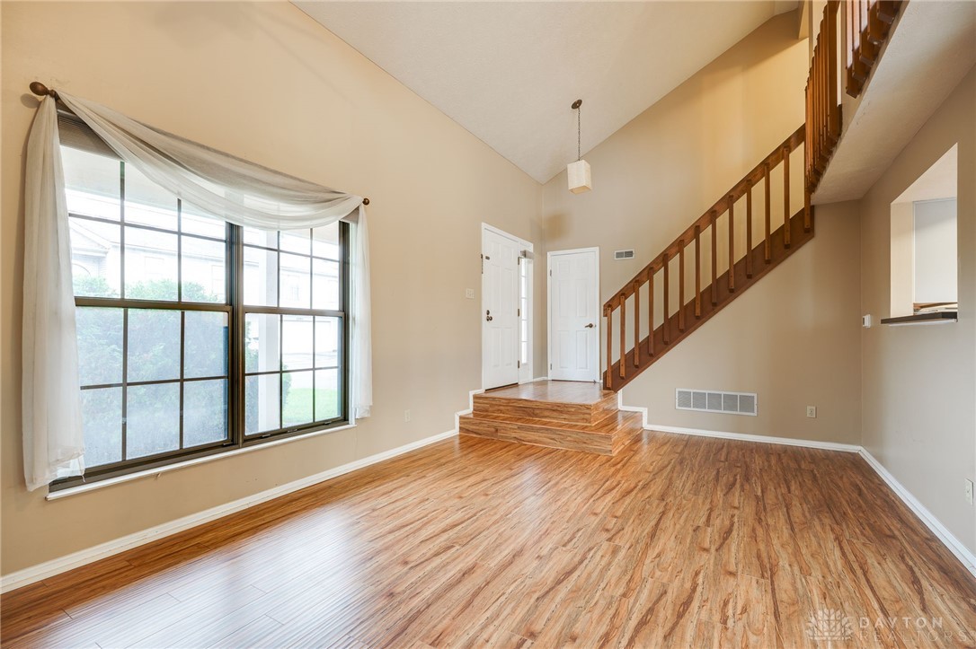 Fairborn, Ohio 45324, United States, 2 Bedrooms Bedrooms, ,2 BathroomsBathrooms,Residential,Active,236908