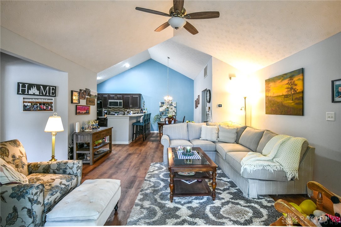 Dayton, Ohio 45458, United States, 2 Bedrooms Bedrooms, ,2 BathroomsBathrooms,Residential,Active,160953