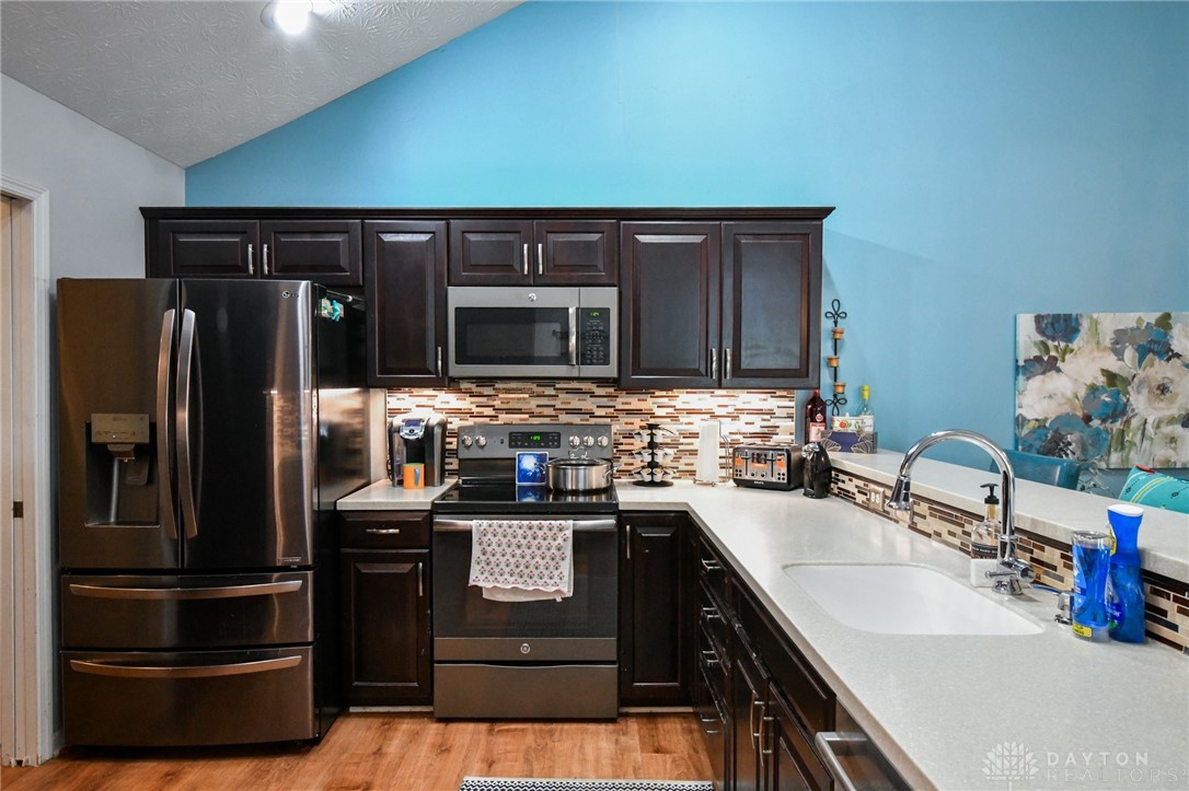 Dayton, Ohio 45458, United States, 2 Bedrooms Bedrooms, ,2 BathroomsBathrooms,Residential,Active,160953