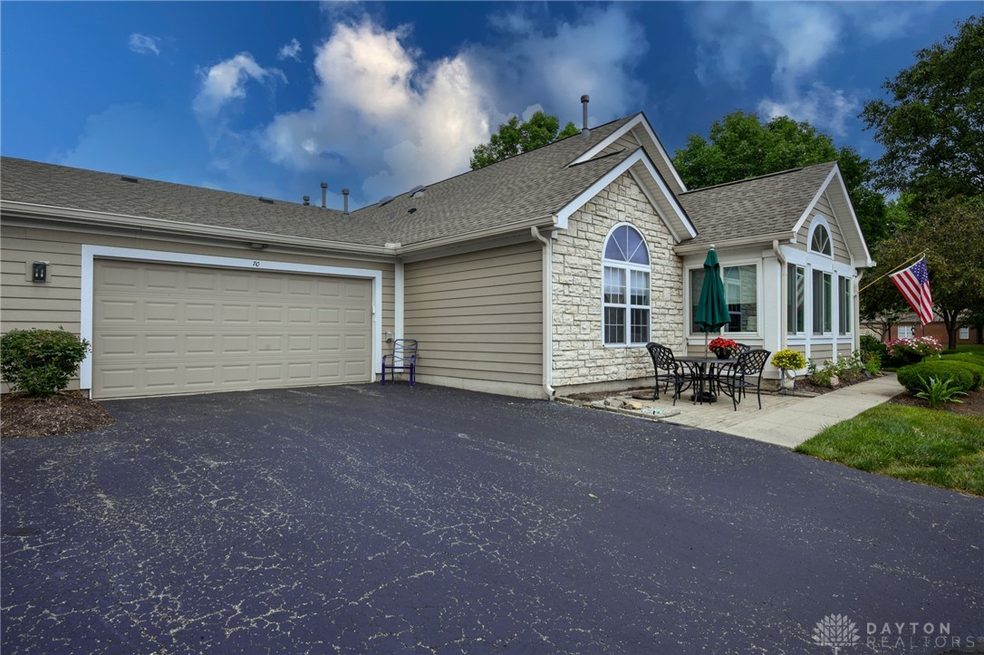 Dayton, Ohio 45458, United States, 2 Bedrooms Bedrooms, ,2 BathroomsBathrooms,Residential,Active,160953