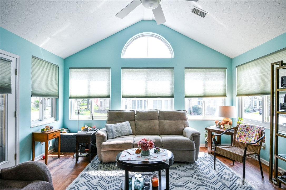 Dayton, Ohio 45458, United States, 2 Bedrooms Bedrooms, ,2 BathroomsBathrooms,Residential,Active,160953