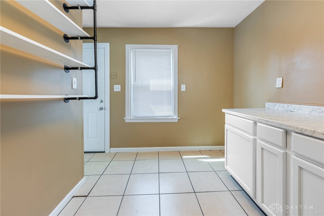 1103 N Burnett Road, Springfield, Ohio image 7