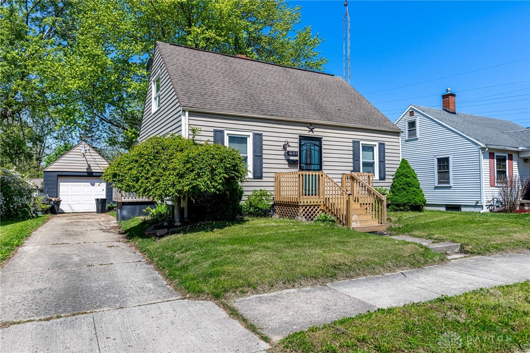 1103 N Burnett Road, Springfield, Ohio image 2